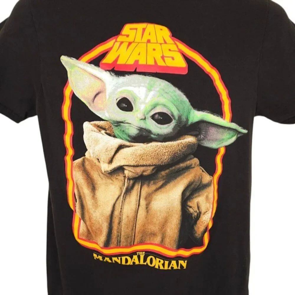 Star Wars The Mandalorian T Shirt Mens Size Small Black Grogu TV Series
